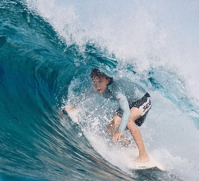 Surfing in Laamu - 30% Discount - Book Before 20th November 2025